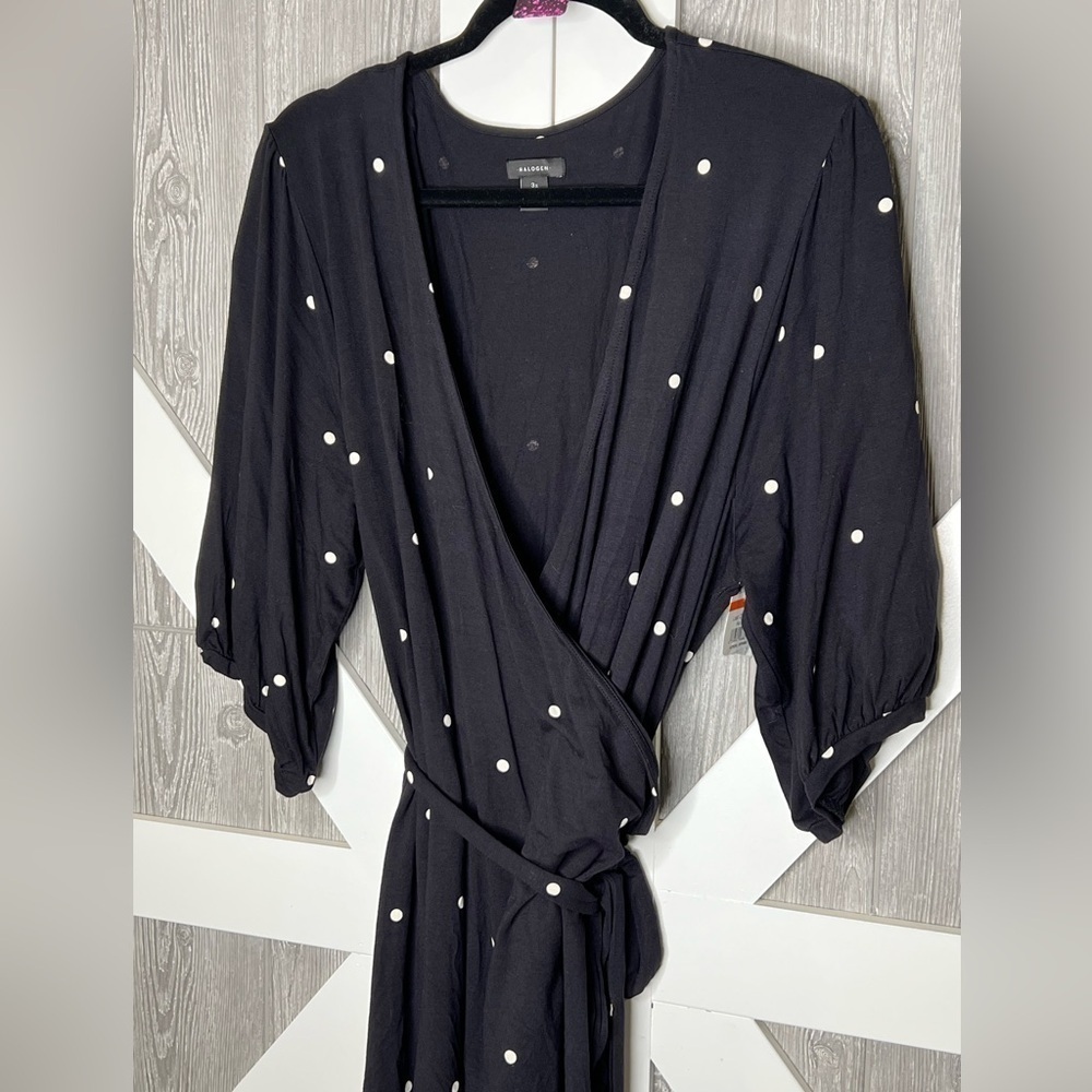 339. NWT Halogen Black Polka Dot Knit Wrap Top 3x